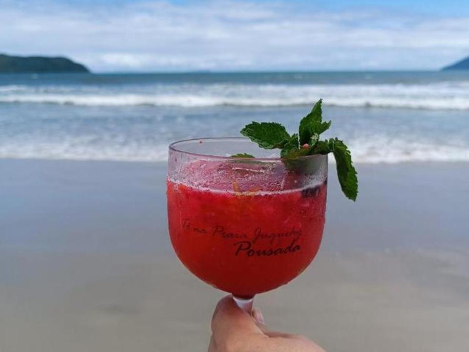 To Na Praia Juquehy Pousada Juquei Bagian luar foto